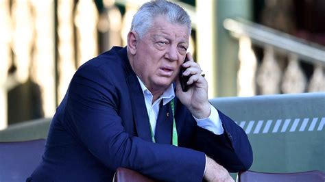 Inside story of how Bulldogs signed Phil ‘Gus’ Gould .